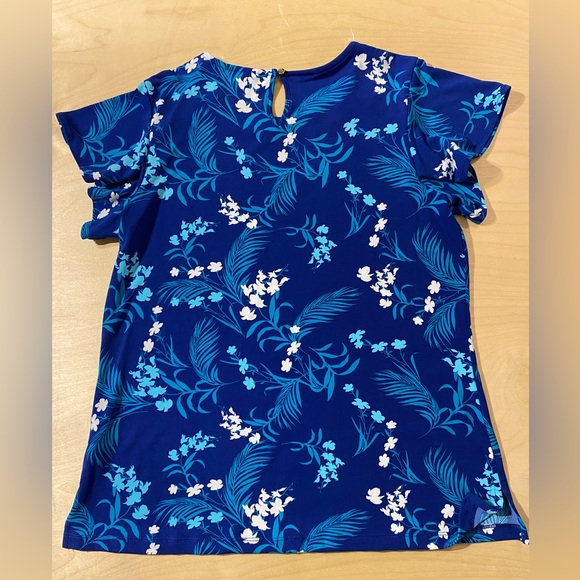 Liz Claiborne Blue Tropical Floral Short Sleeve Top Medium (QT) - Picture 6 of 6